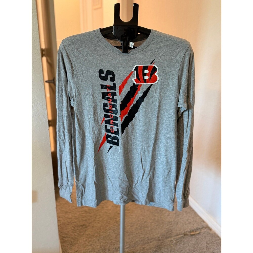 Cincinnati Bengals NFL Football Long Sleeve Logo Tee by Starter Size Medium